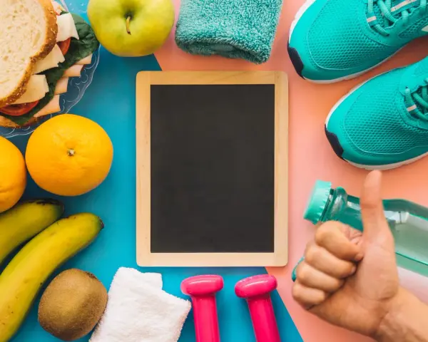 Sandwich, frutta, scarpe da ginnastica e pesi: ecco cosa mangiare prima di una partita per avere la giusta energia.